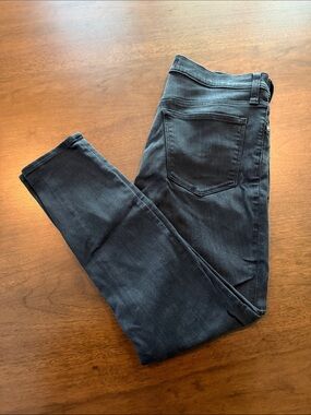 Black Skinny Jeans